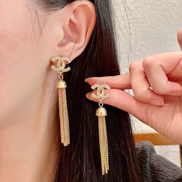 ✨✨Chanel tassel earrings - Picture 7 of 7